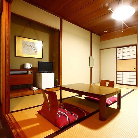 Kaneki Hotel Yamanouchi  Exterior foto